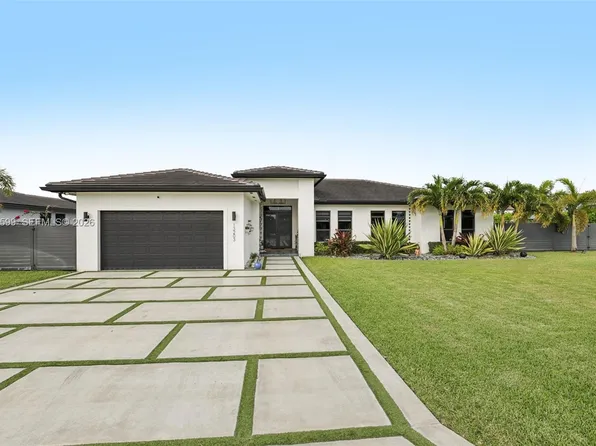 13203 SW 228th St, Miami, FL 33170