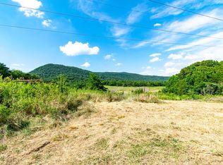 136 Mountain Rd, Luttrell, TN 37779