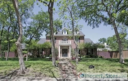 1st image of 8511 Groveland Dr