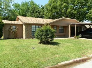 5423 Roadrunner Dr, Durant, OK 74701
