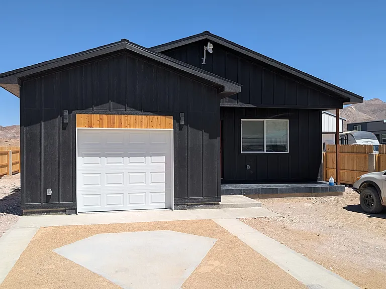 1650 W Center St #8 — Photo 7