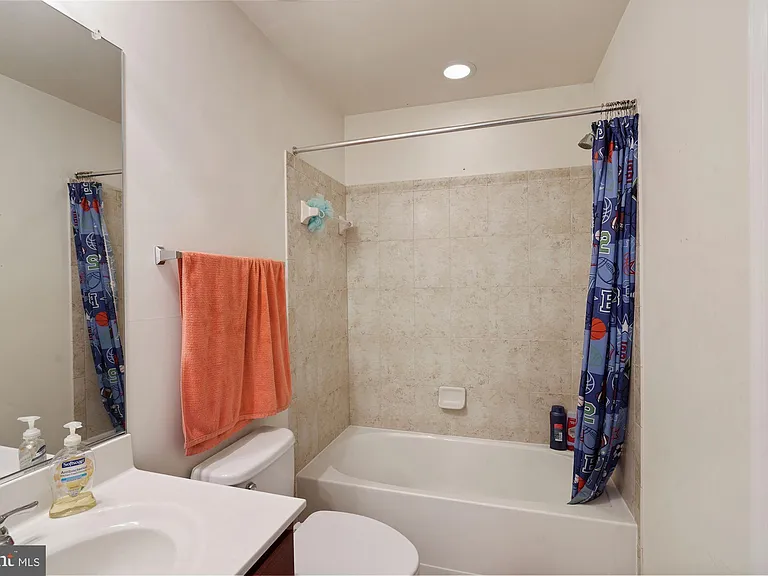 42691 Galbraith Sq — Photo 5