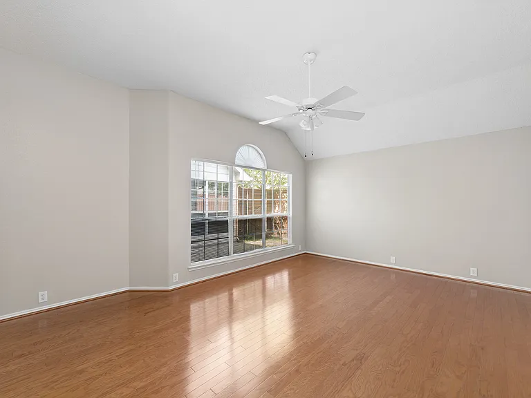 10613 Brandenberg Dr — Photo 18