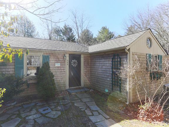 2nd image of 245 Lovells Ln