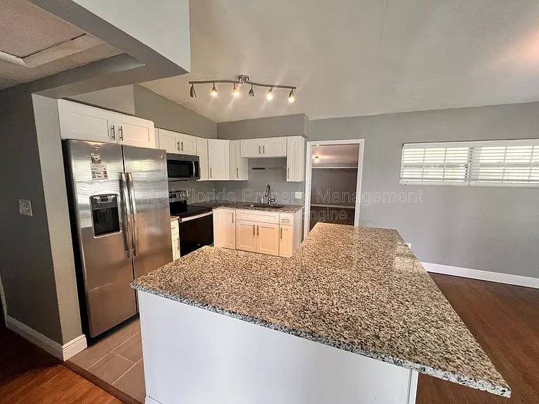 722 Baltimore Dr — Photo 13