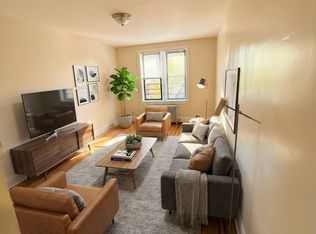 88-15 179th St #402, Jamaica, NY 11432