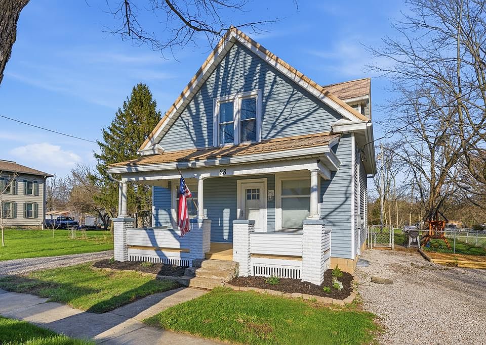 1st image of 28 Main St