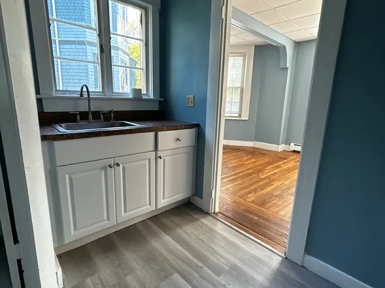 248 Broadway St #1 — Photo 4