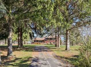 W398N8740 Amber LANE, Ixonia, WI 53036