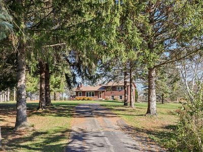 W398N8740 Amber LANE, Ixonia, WI, 53036