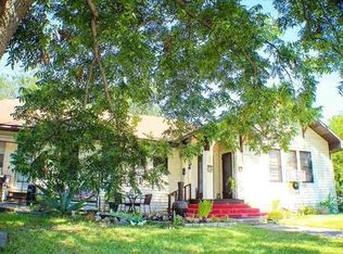 200 S Donohoe St, Granger, TX 76530