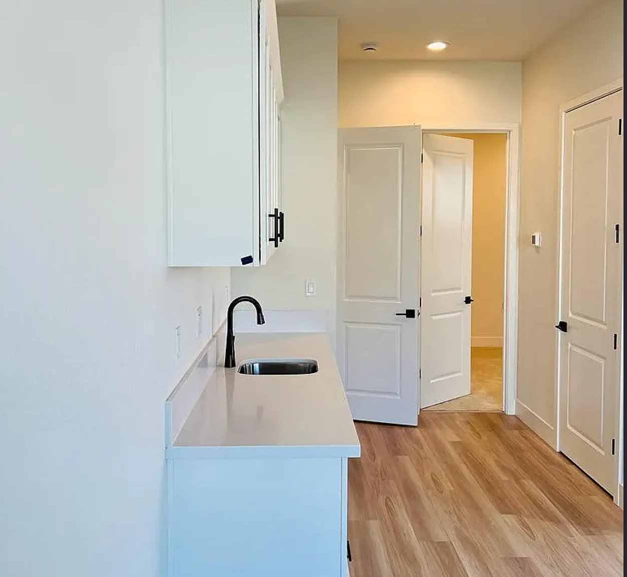 Jake St, Tracy — Photo 1