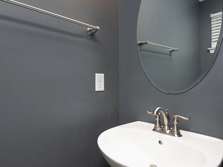 815 Dean Dr — Photo 25