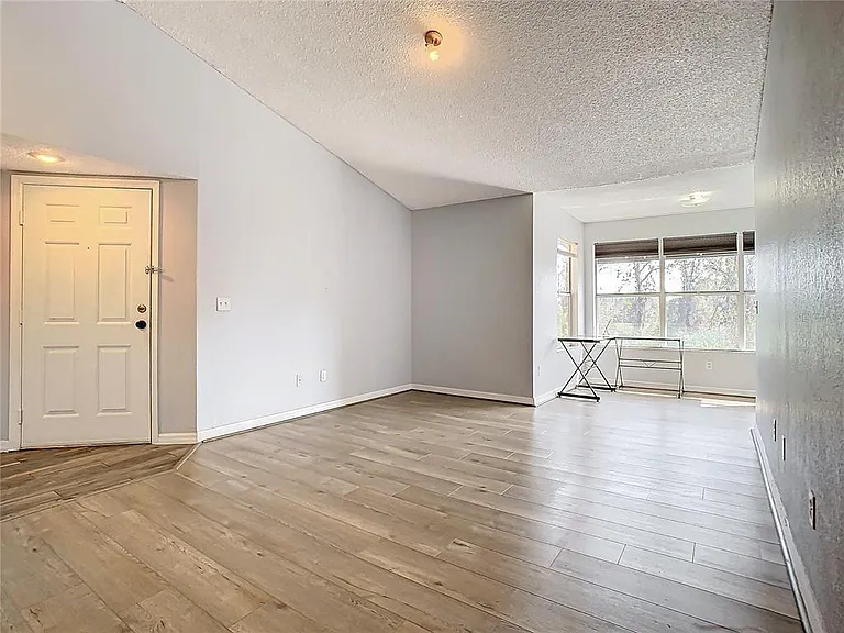 5144 Conroy Rd #35 — Photo 12