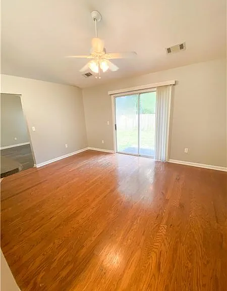 42 Cutler Dr — Photo 8