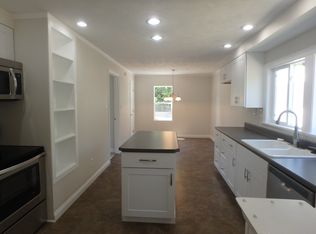 10719 Green Apple Rd, Miamisburg, OH 45342