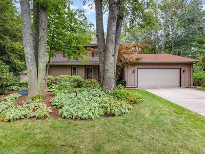 2716 Whitewood Dr, Midland, MI, 48642
