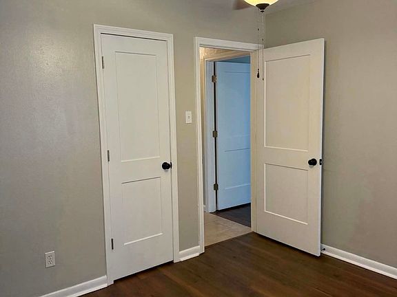 4th image of 202 Shamrock Dr