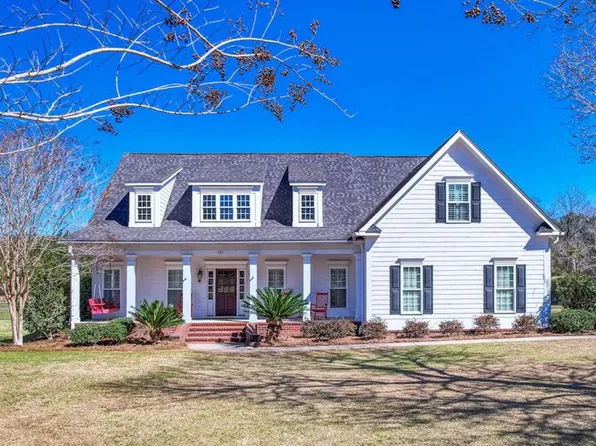 131 Pointer Dr, Leesburg, GA 31763