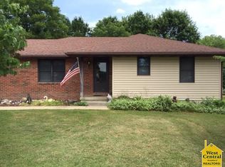 1714 S Center St, Clinton, MO 64735