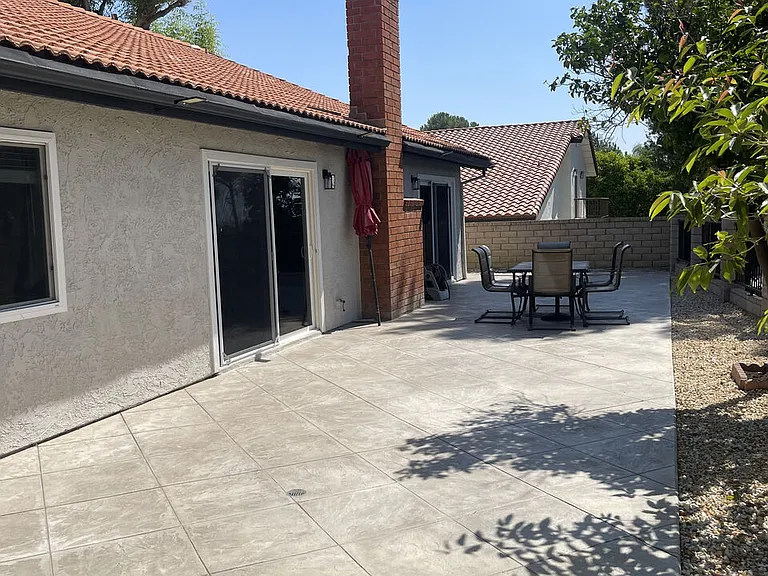19106 Merion Dr — Photo 28