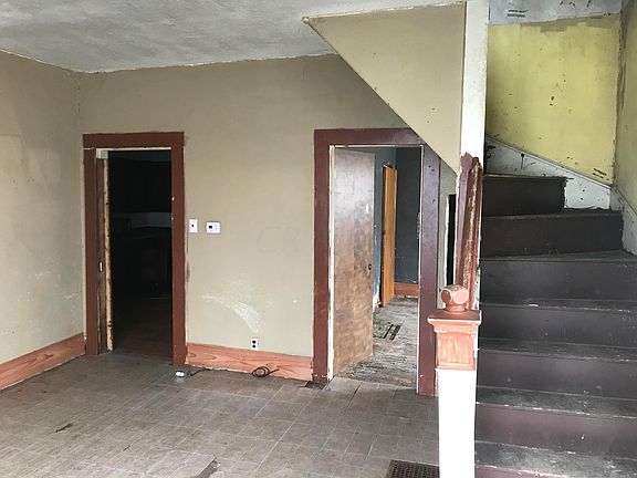 5th image of 5700 Hoover Ave