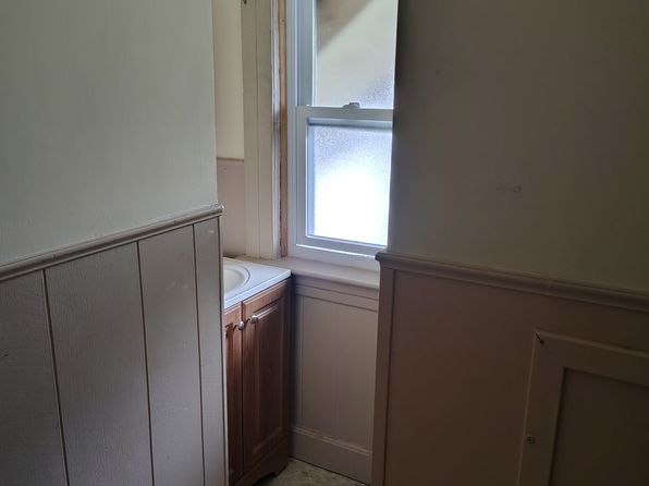 6 Harriott Ave #5