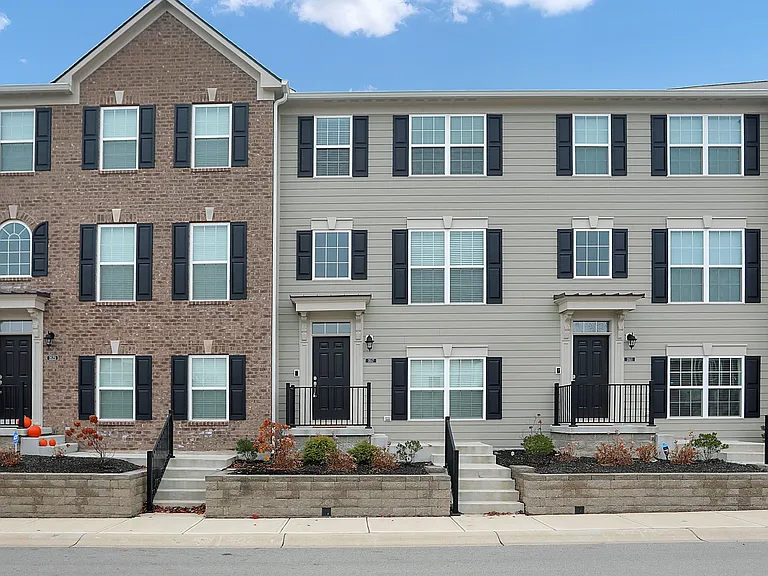 3517 Buckner Dr — Photo 2