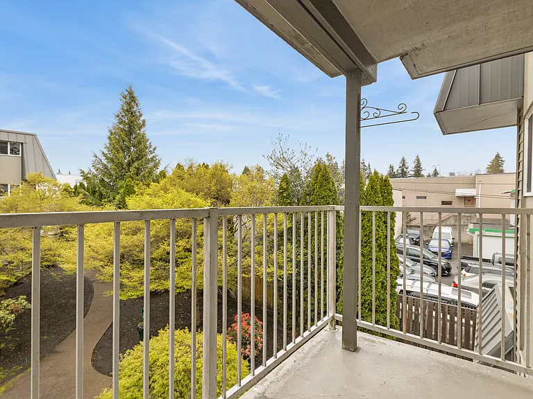 Riviera Apartments Northgate — Photo 50