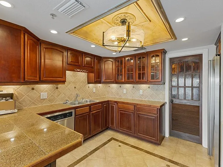 7550 Hinson St #15D — Photo 11