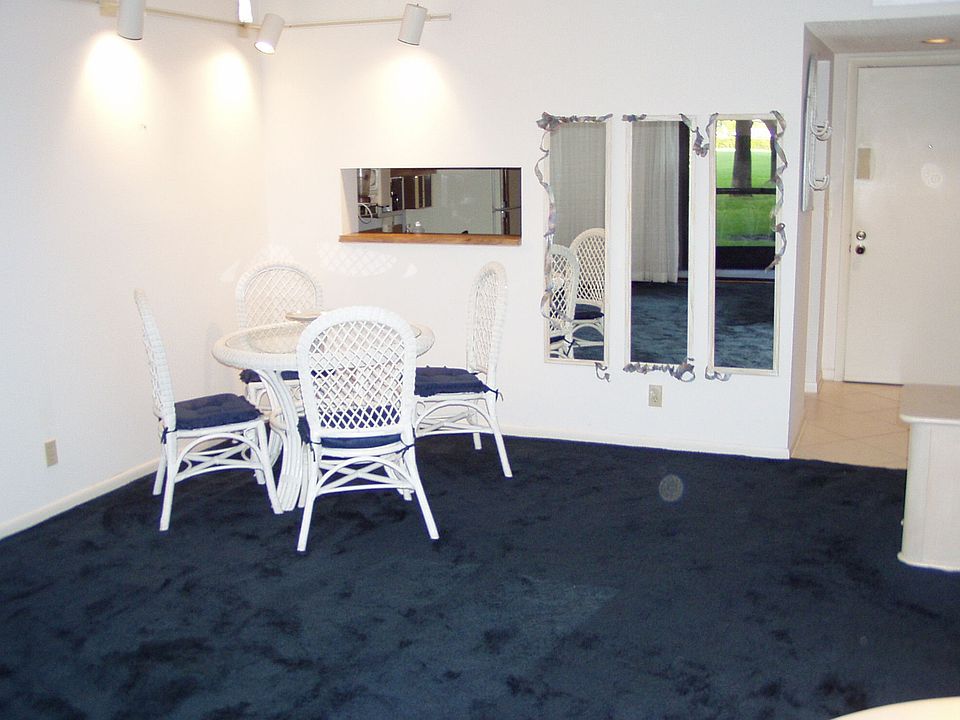 Dining Area w/ Pass Thru to Kitchen