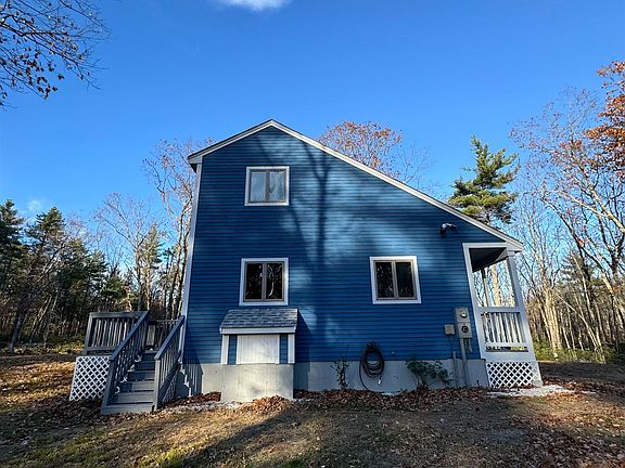 2nd image of 310 Hurricane Hill Rd