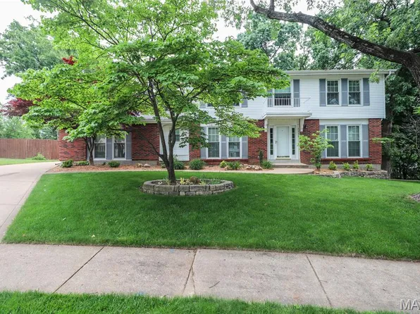 5356 Hamlin Ct, Saint Louis, MO 63128