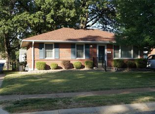 10729 Saint Edmund Ln, Saint Ann, MO
