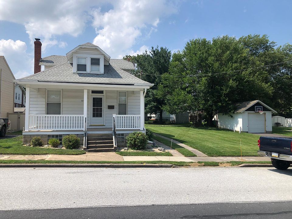 Front of house and side yard
