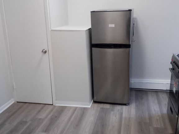 3rd image of 196 Clinton Ave APT 3A