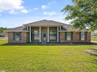 201 Heather Ln, Fairhope, AL 36532
