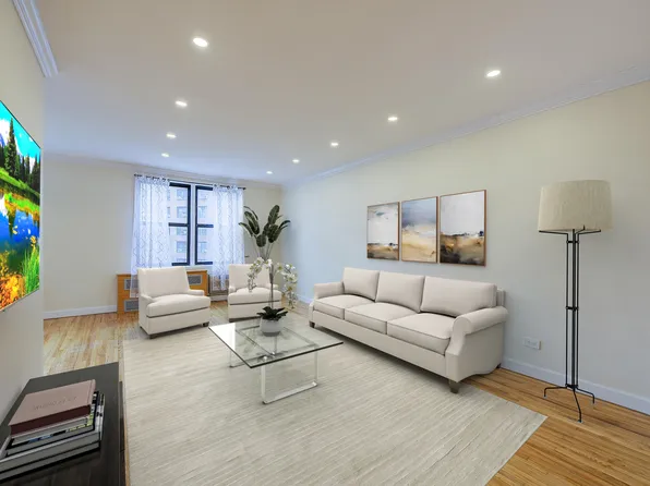 100-25 Queens Boulevard image 6 of 40