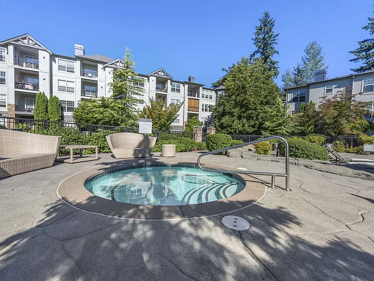 Invite friends over and spend warm afternoons relaxing by the water.