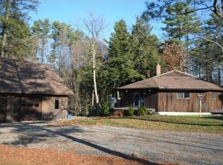 99 Holmes Rd, South Burlington, VT 05403