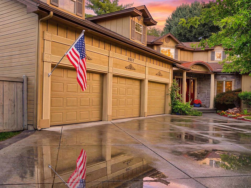 1st image of 8657 W Creekrun Way