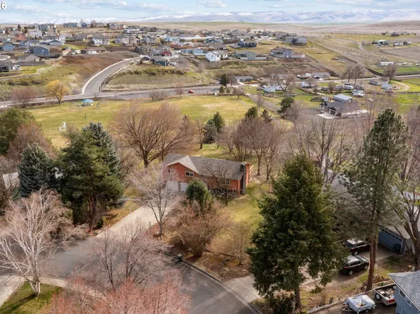 1829 SW Athens Ave, Pendleton, OR 97801