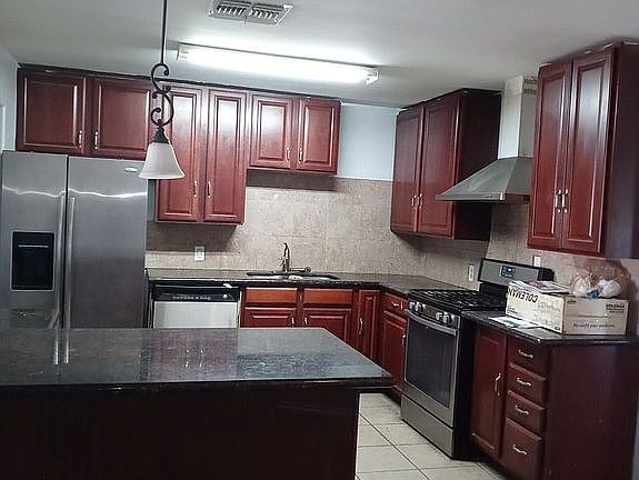 2nd image of 2809 W San Juan Ave