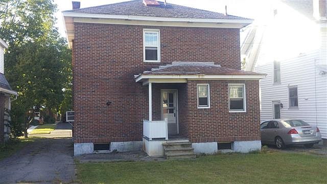 2nd image of 43 Betwood St