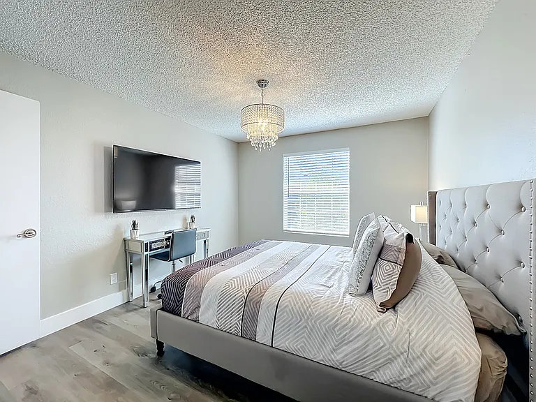 11562 Westwood Blvd #934 — Photo 10
