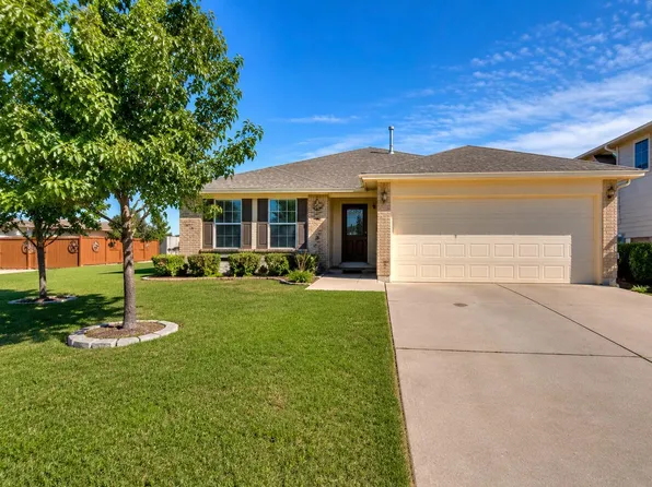 202 Tolcarne Dr, Hutto, TX 78634