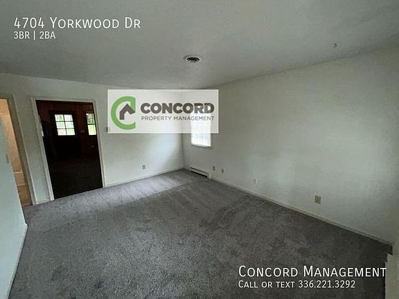 4th image of 4704 Yorkwood Dr