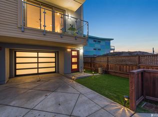 10 Santa Rosa Ave, Pacifica, CA 94044