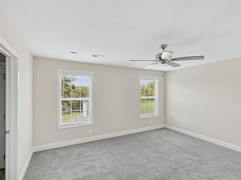 2429 Union Pointe Ln — Photo 14