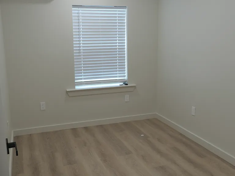 330 Pine Bluff St — Photo 12